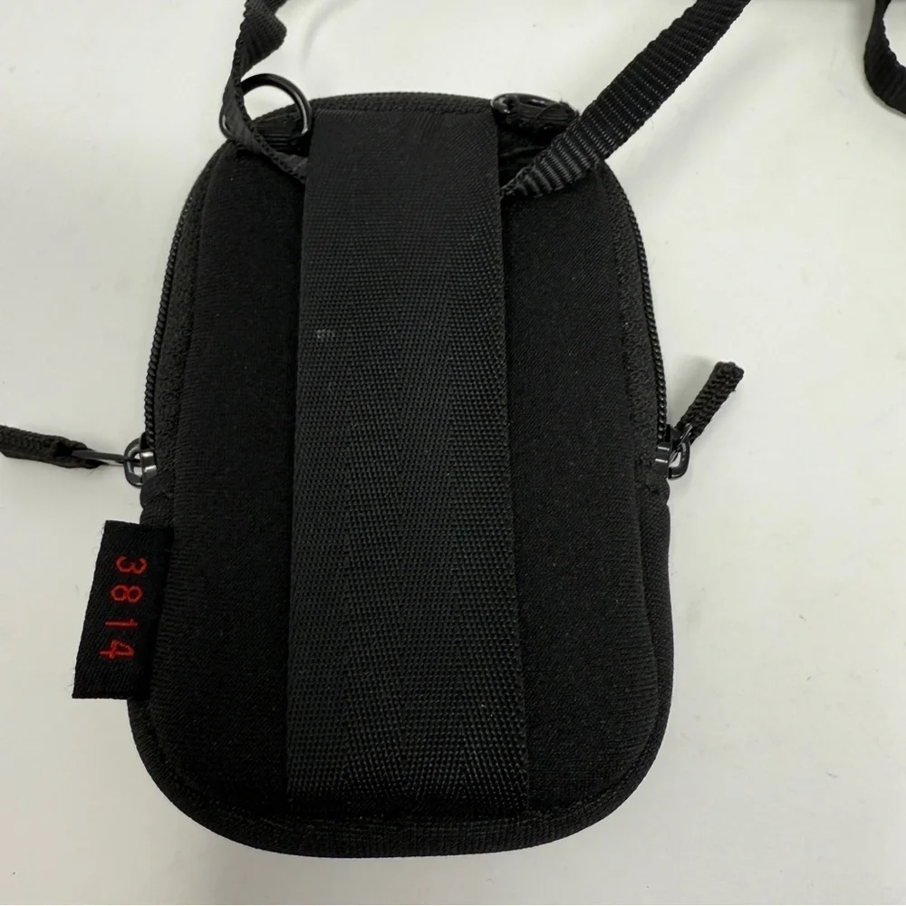 Tamrac Neo Digital 14 mini padded zip pouch with neck strap